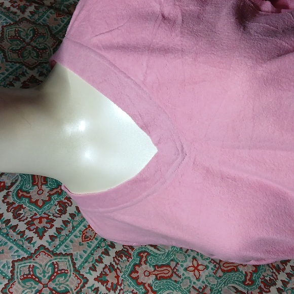 Totally Pink Soft Polyester Long Sleeve Top, Size M - Picture 4 of 10